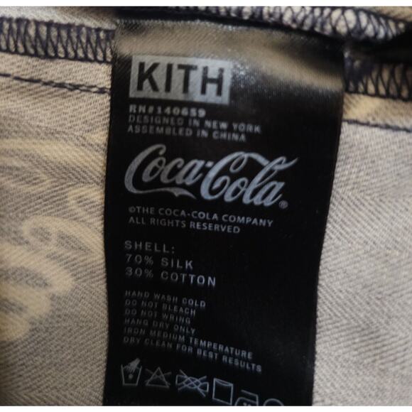 kith Coca Cola Vintage Shorts Size Small NOWT - Picture 10 of 11